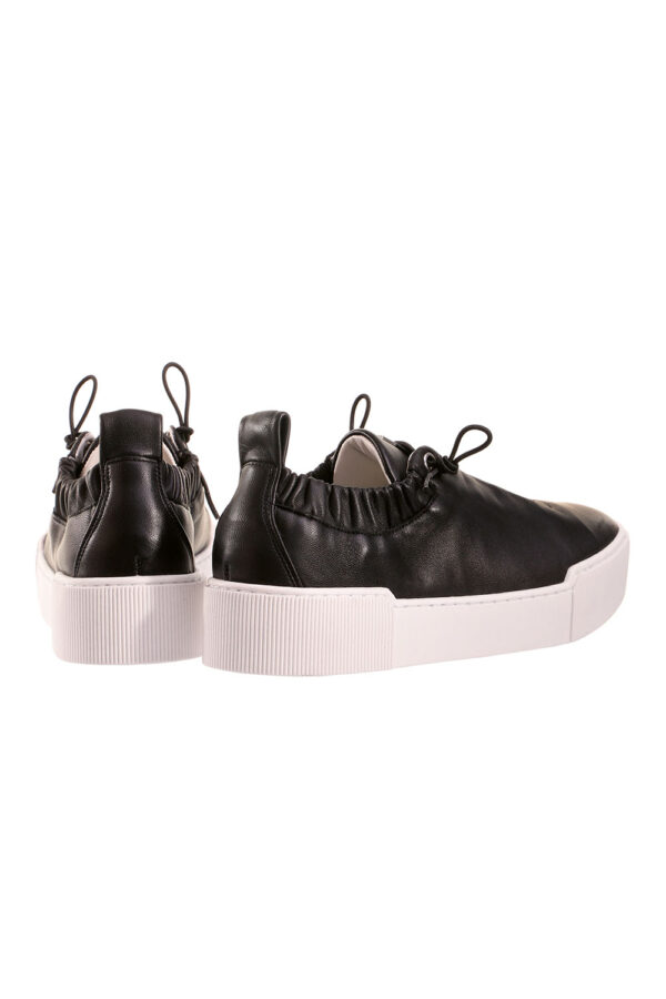 heal black leather pull on trainers 8 103610