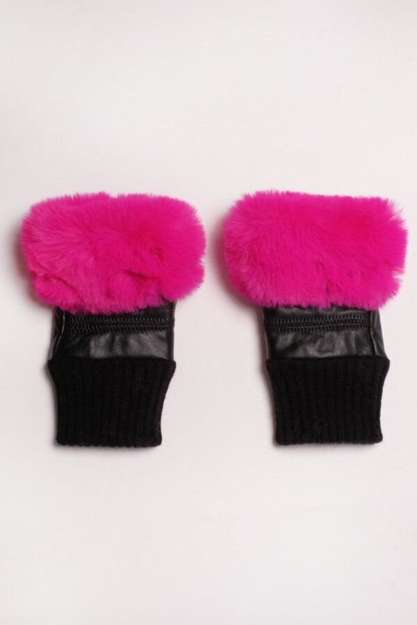 jayley pink faux fur fingerless gloves2