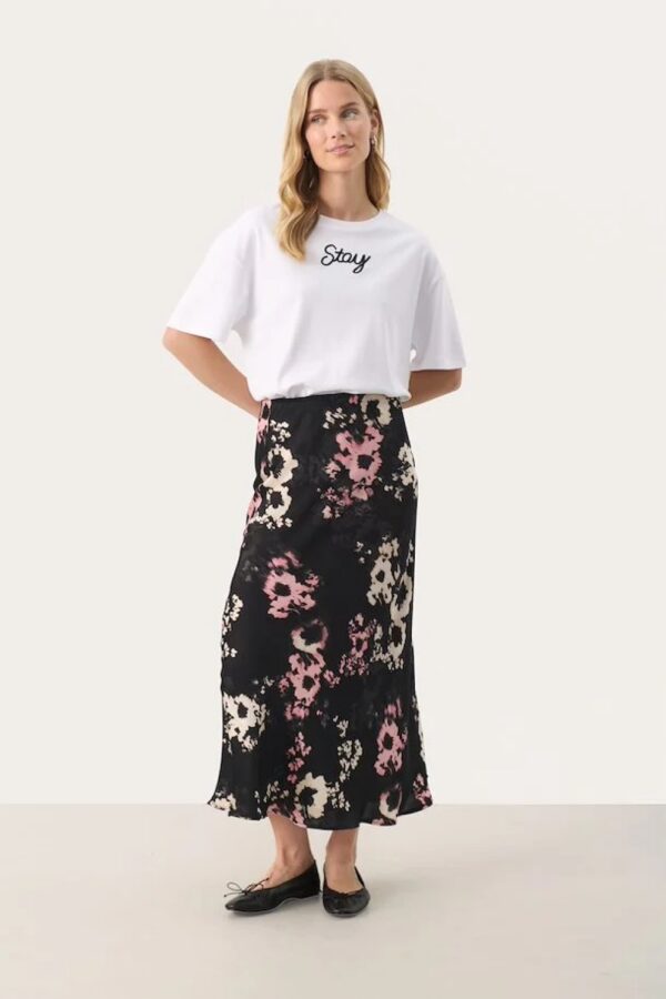 part two black blurred flower laurina skirt