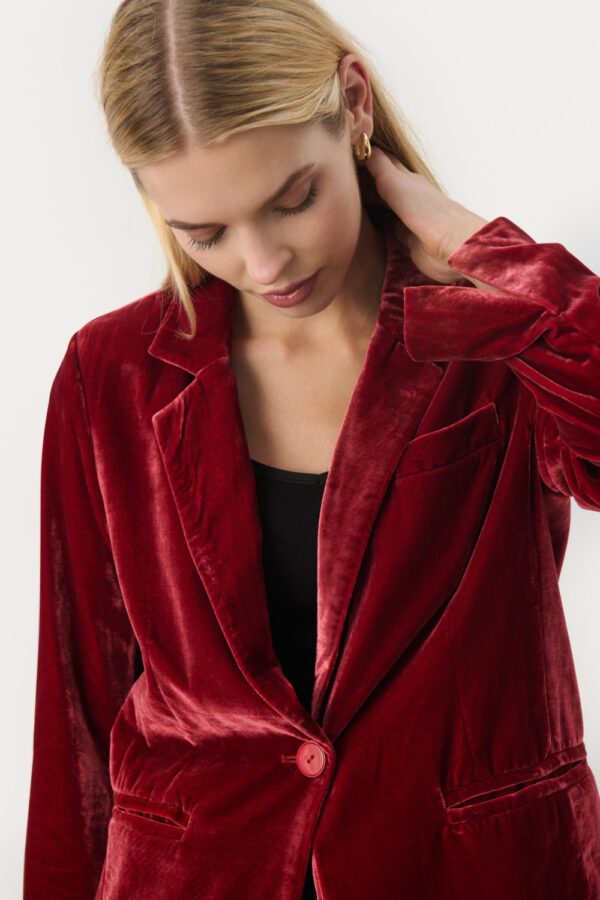 part two loretta red velvet jacket2